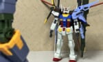 【画像】ガンダムのおっちゃん「ストライク君から背負い物借りたからジオングなんてイチコロや」
